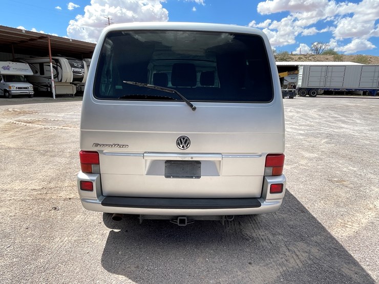 #501-•-2002-volkswagen-eurovan-mv-(title-in-delay)-image-122