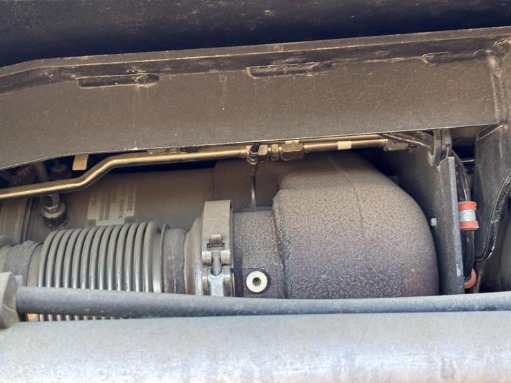 2012-deere-672gp-image-91