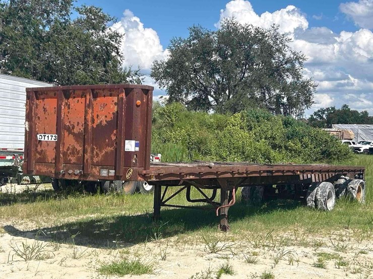 1974-trailmobile-flatbed-image-1