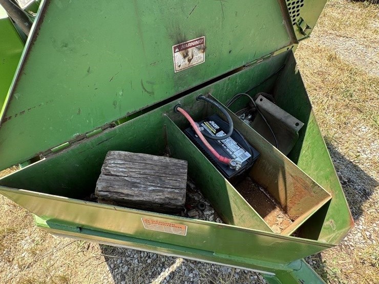 bandit-wood-chipper-image-17