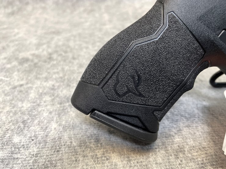 #4563-•-taurus-tx22-compact,-.22-lr-handgun,-sn:-1tj003184,-(princeton,-mn)-image-3