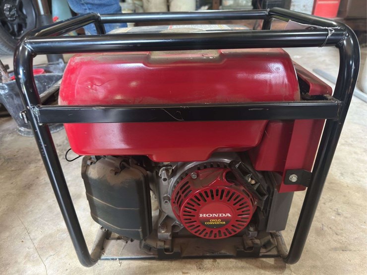 honda-eb3000c-image-4