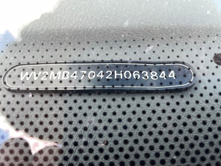 #501-•-2002-volkswagen-eurovan-mv-(title-in-delay)-image-82