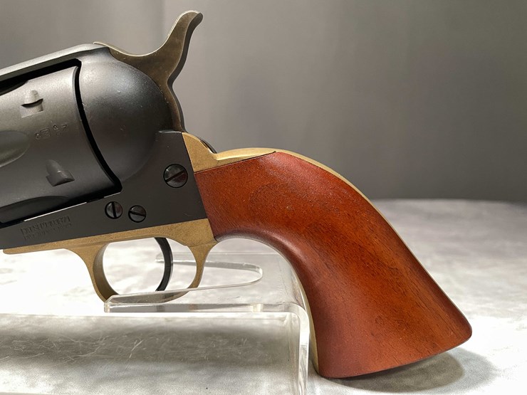 #5163-•-stoeger-cattleman,-45-colt-revolver,-sn:-um3413,-(neenah,-wi)-image-14