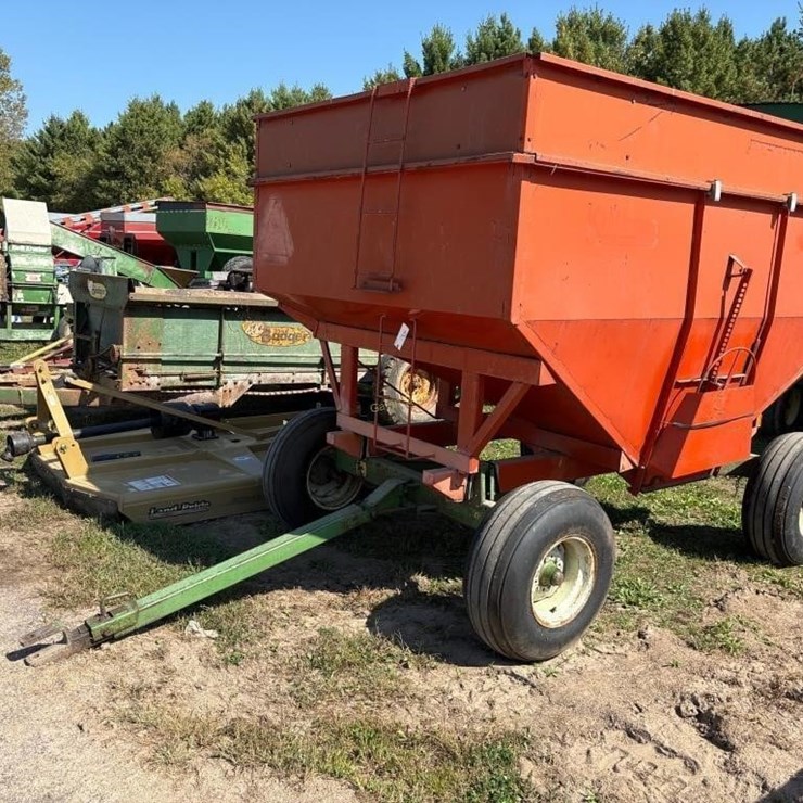 Killbors Gravity Box on JD Gear