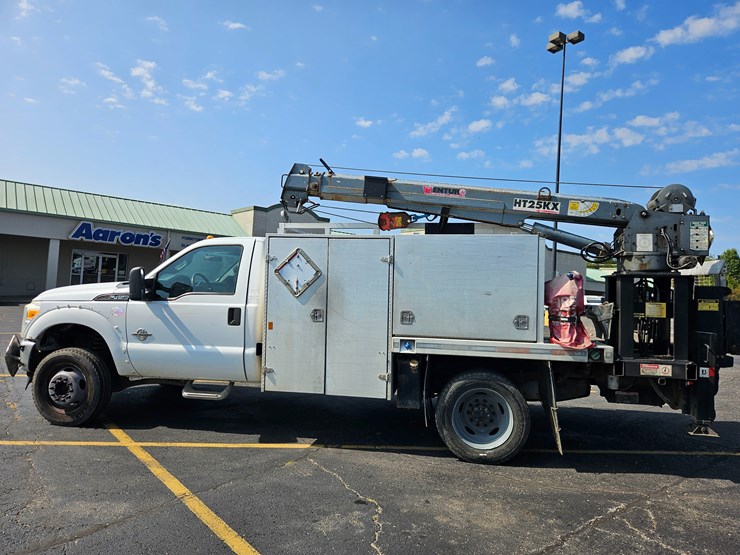 2011-ford-f450-image-9