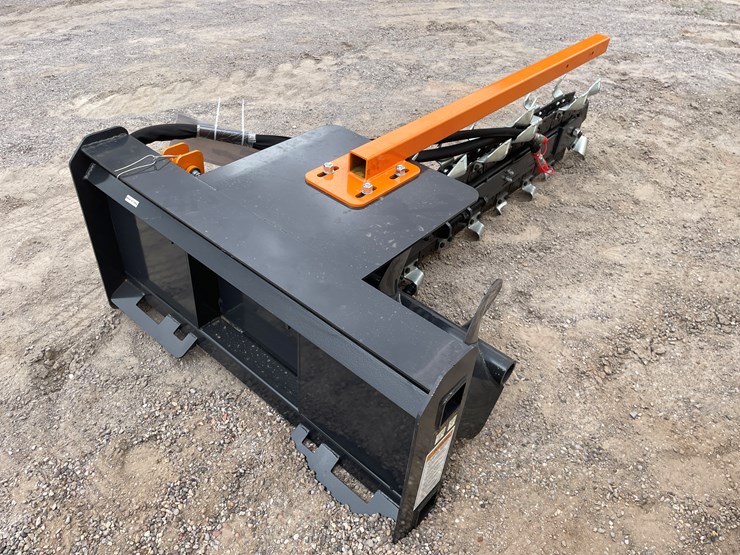 #2011-•-skid-steer-trencher-image-7