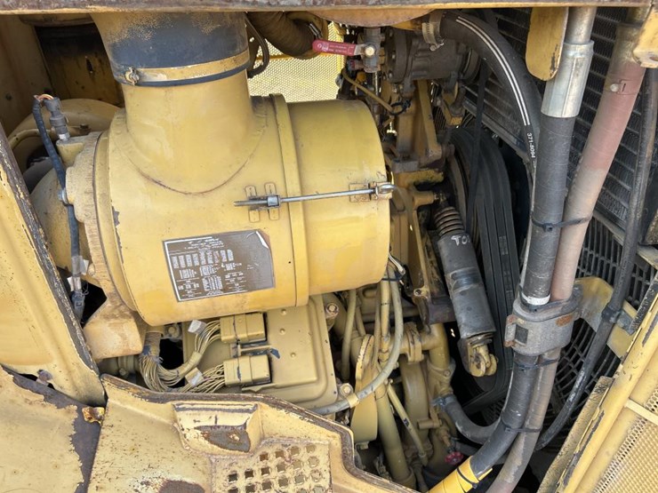 caterpillar-d9r-image-36
