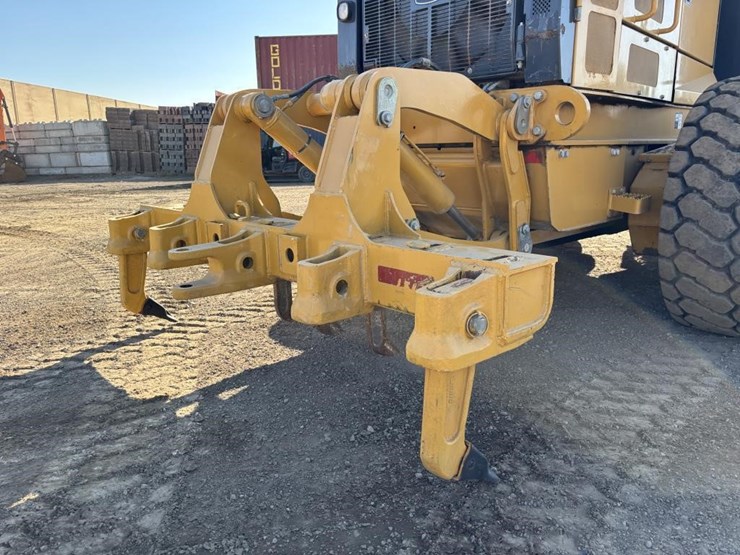2012-deere-672gp-image-24
