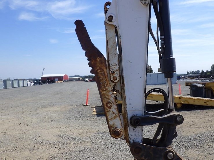 2019-bobcat-e85-image-10