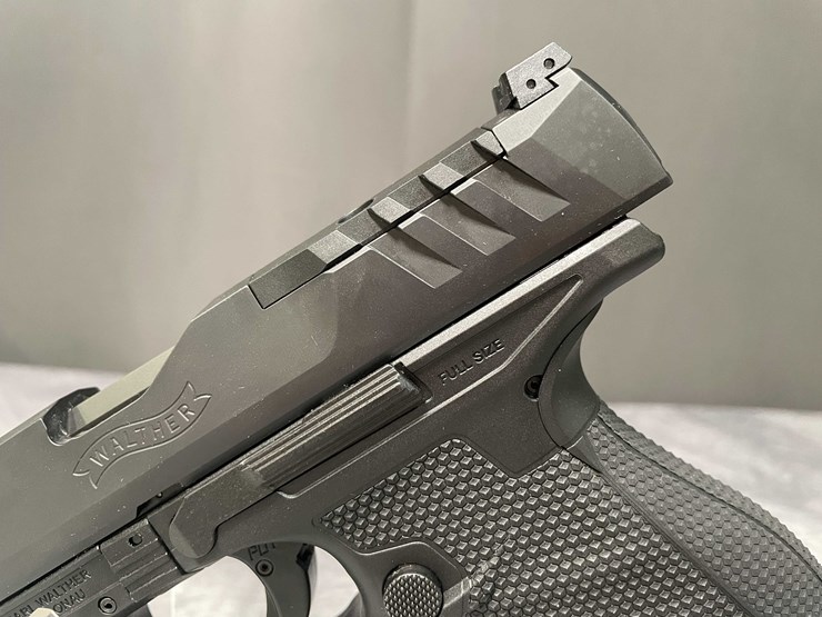 #5161-•-walther-pdp,-9mm-luger-pistol,-sn:-fdc3777,-(neenah,-wi)-image-11