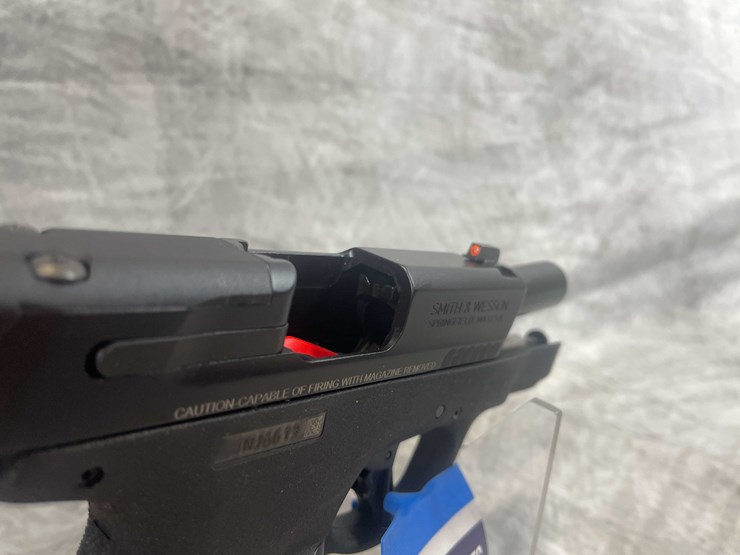 #5172-•-smith-&-wesson-m&p-shield,-9mm-luger-pistol,-sn:-jnj6613-(neenah,-wi)-image-12