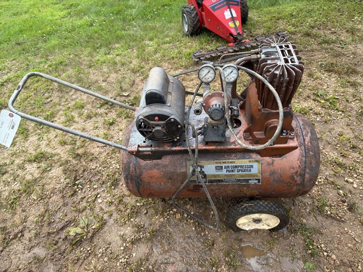 craftsman-1.5hp,-110v,-air-compressor,-150-psi,-twin-cylinder,-20-gallon---image-2