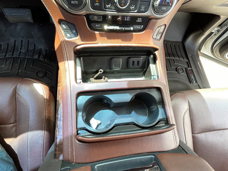 2017-chevrolet-tahoe-image-72