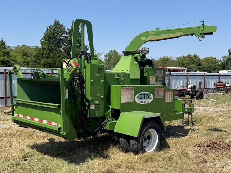 bandit-wood-chipper-image-2