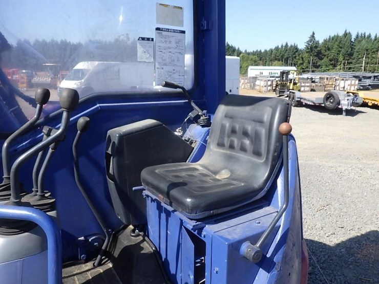 komatsu-pc28uu-image-17