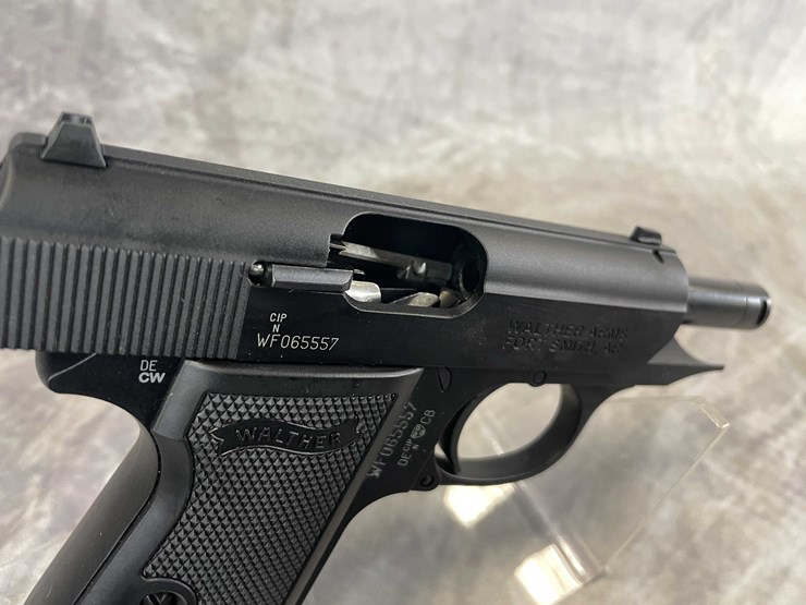 #5143-•-walther-ppk/s,-22-lr-pistol,-sn:-wf065557,-(neenah,-wi)-image-11