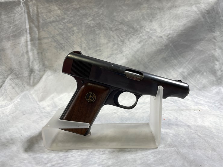#5738-•-deutsche-werke-7.65mm-semi-automatic-pistol-sn:-222329-(downing,-wi)-image-1