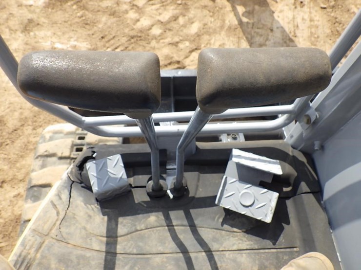 komatsu-pc58uu-3-image-35