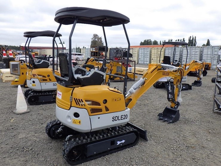 2025-sdlanch-sdle20-hydraulic-excavator-image-3