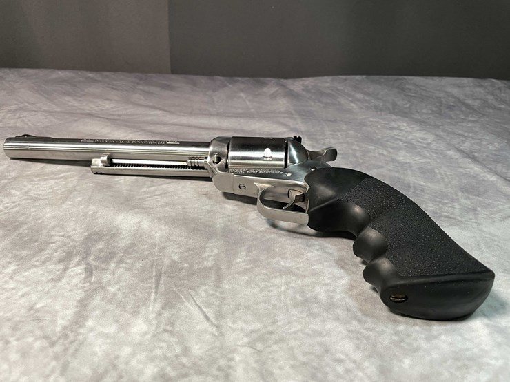#5181-•-ruger-super-black-hawk,-44-rem-mag-revolver,-sn:-86-66365,-(neenah,-wi)-image-19