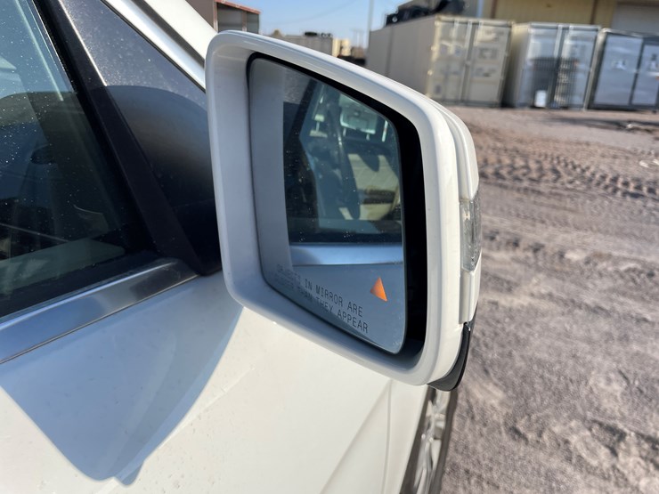 2015-mercedes-benz-gl450-image-115