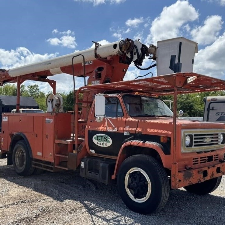 1986 Chevrolet C6V Bucket Truck