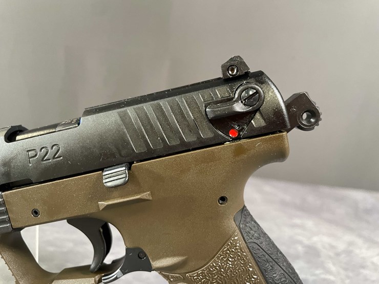 #5151-•-walther-p22q-military,-22-lr-pistol,-sn:-wa453979,-(neenah,-wi)-image-20