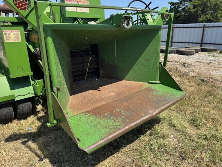 bandit-wood-chipper-image-11