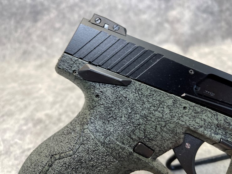 #4570-•-taurus-tx22,-.22-lr-handgun,-sn:-1pt433761,-(princeton,-mn)-image-3