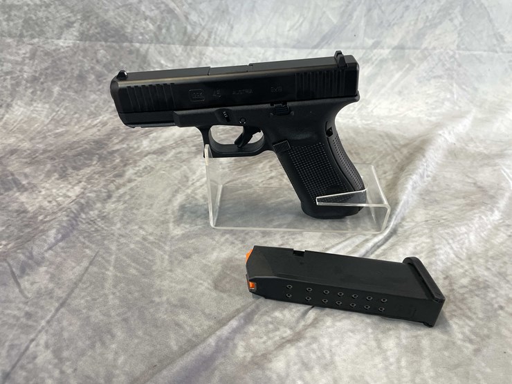 #5140-•-glock-g45,-9mm-luger-pistol,-sn:-brkw514,-(neenah,-wi)-image-22