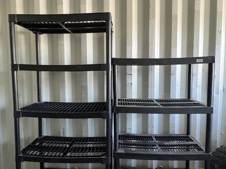 plastic-shelves-image-1
