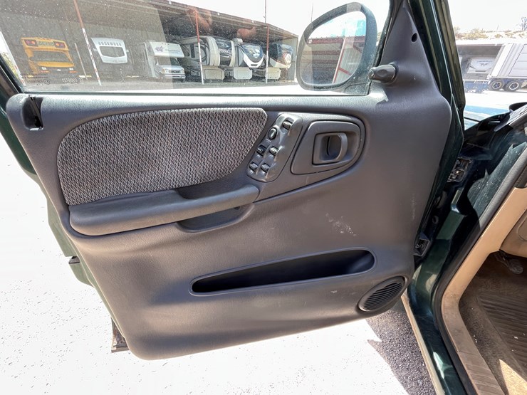 1998-dodge-durango-image-48