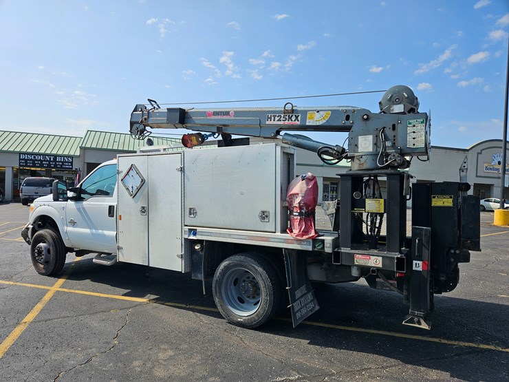2011-ford-f450-image-11