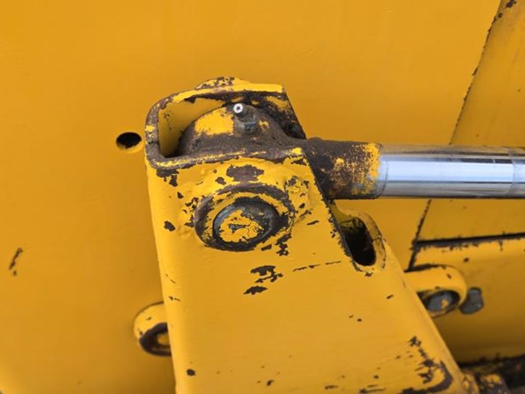 deere-350b-image-26
