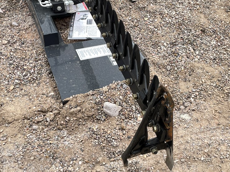 #2015-•-skid-steer-sickle-bar-mower-image-7