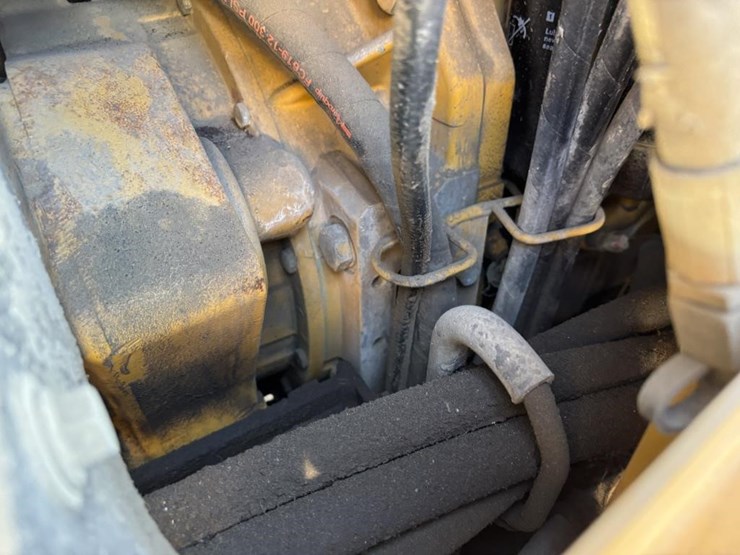 2012-deere-672gp-image-82