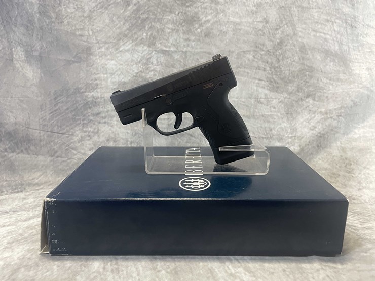 #5173-•-beretta-nano,-9mm-luger-pistol,-sn:-nu160530,-(neenah,-wi)-image-1