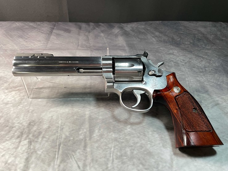 #5178-•-smith-&-wesson,-357-mag-revolver,-sn:-m686-1,-(neenah,-wi)-image-3
