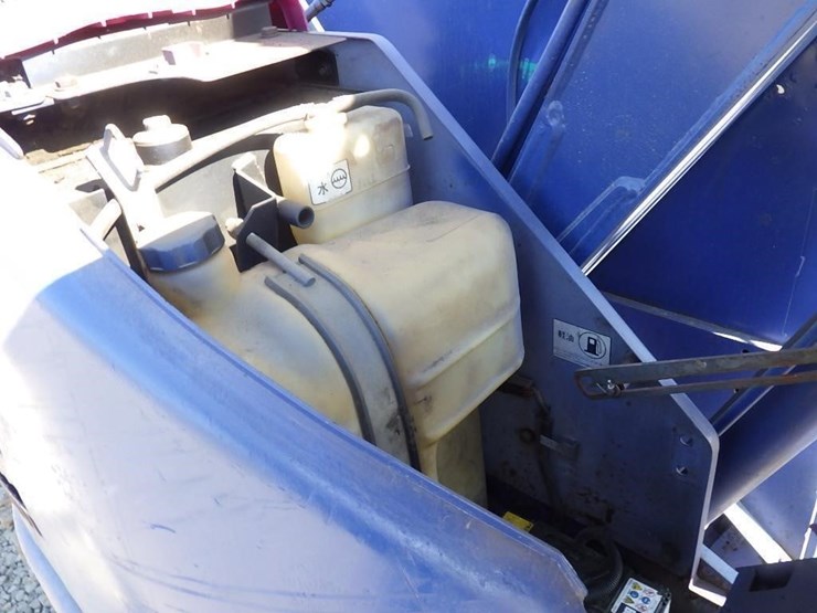 komatsu-pc28uu-image-15