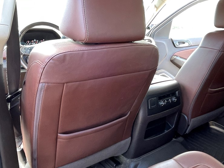 2017-chevrolet-tahoe-image-119