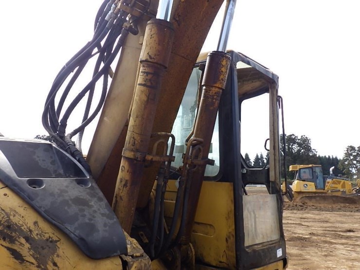 caterpillar-313b-cr-image-17
