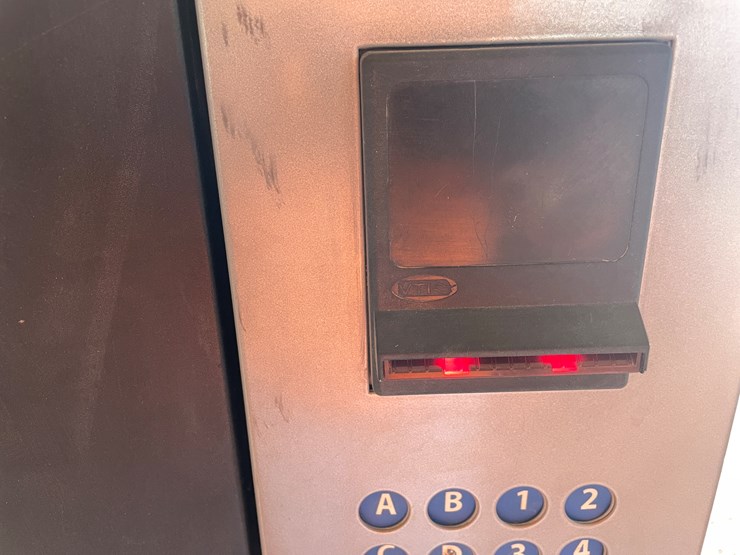 #1600-•-vending-machine-(off-site-in-alamogordo)-image-2
