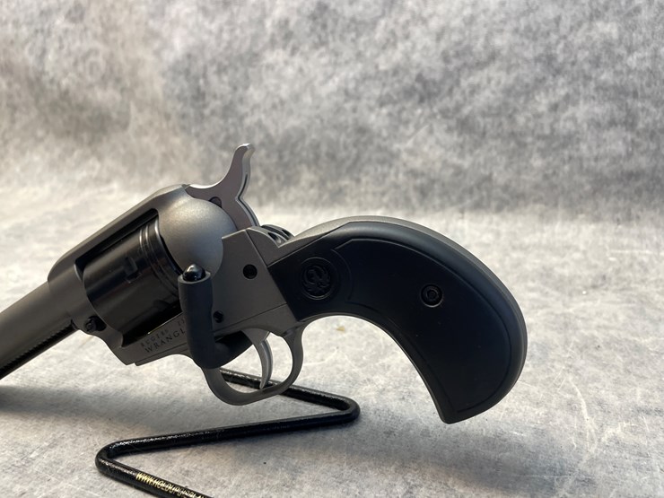 #4555-•-ruger-wrangler,-.22-lr-revolver,-sn:-206-25016,-(princeton,-mn)-image-5