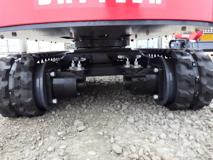 2025-bttl-et15h-6-hydraulic-excavator-image-16