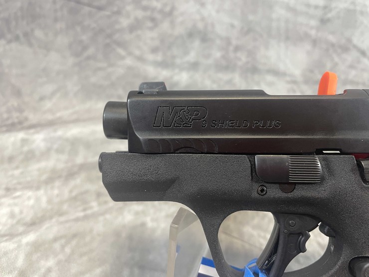 #5172-•-smith-&-wesson-m&p-shield,-9mm-luger-pistol,-sn:-jnj6613-(neenah,-wi)-image-16