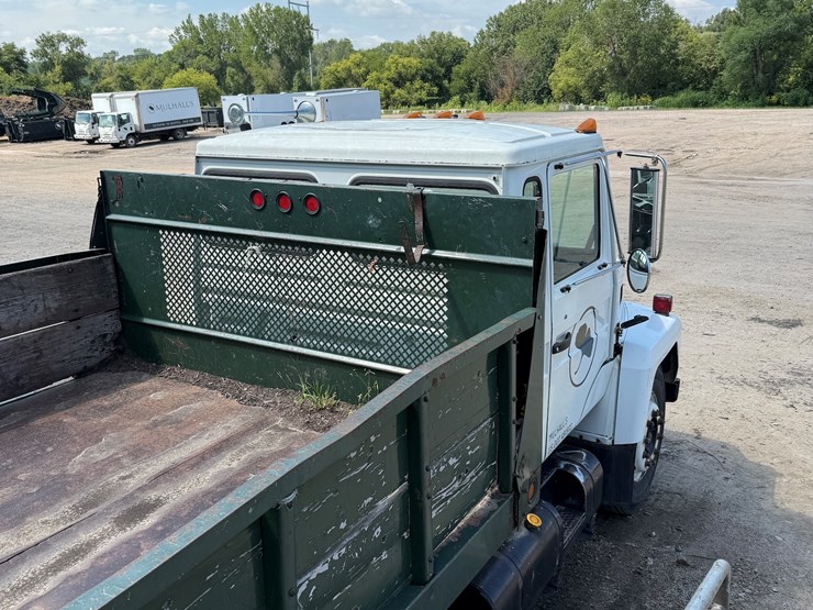 #104-•-1998-mack-single-axle-dually-dump-truck-image-28
