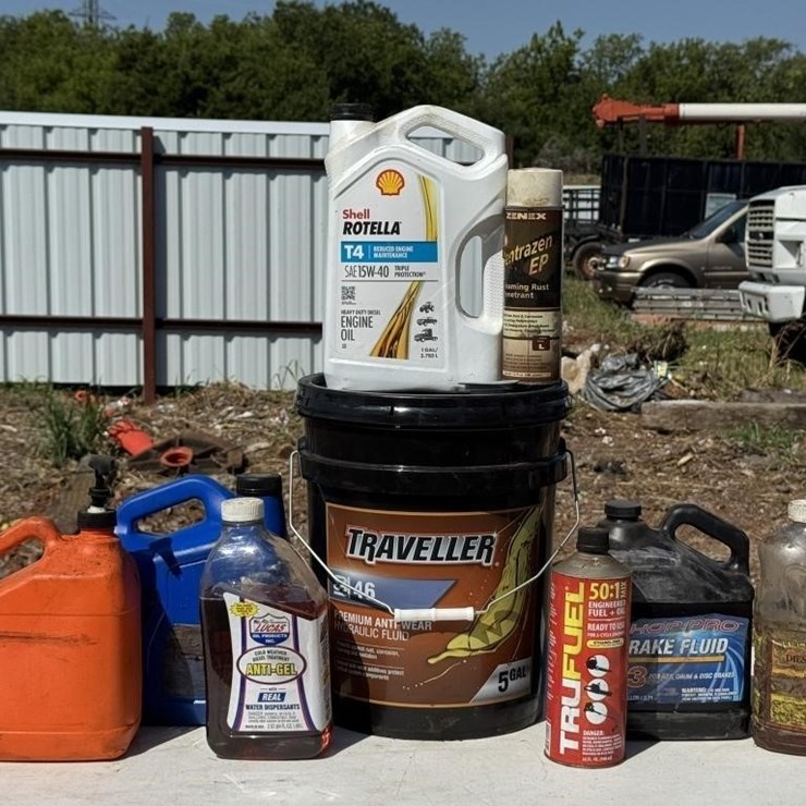 Hydraulic Fluid, Engine Oil & Brake Fluid