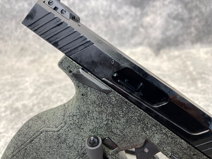 #4574-•-taurus-tx22,-.22-lr-handgun,-sn:-1pt433752,-(princeton,-mn)-image-13