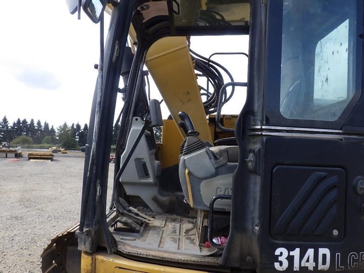 caterpillar-314d-hydraulic-excavator-image-21